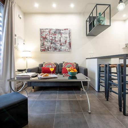 Apartamento Con Terraza En San Luis Apartment Sevilla Bagian luar foto
