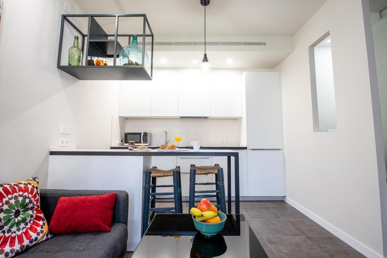 Apartamento Con Terraza En San Luis Apartment Sevilla Bagian luar foto